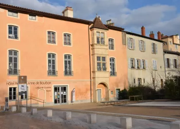 Ars Trévoux Tourist Office - BIT Trévoux