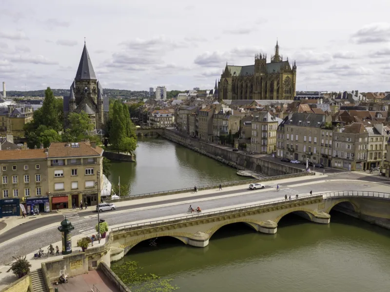 Vue aérienne du centre ville de Metz