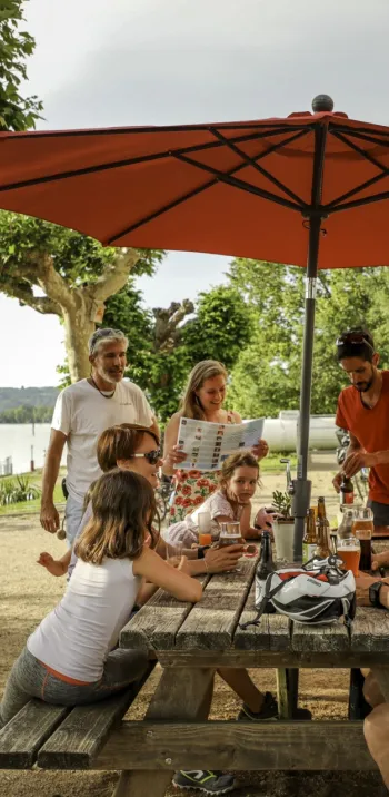Maison Eclusière de Parcieux au bord de la Saône - Ain - Plus d'une quinzaine de bières locales, bio et artisanales à découvrir