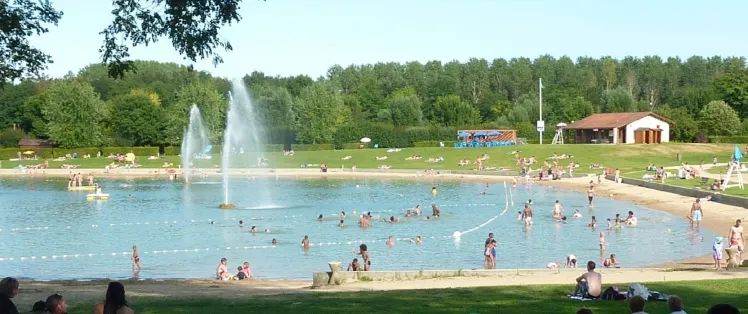La plage de la base de loisirs de Cormoranche-sur-Saône