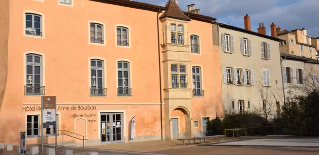 Ars Trévoux Tourist Office - BIT Trévoux