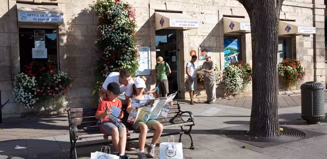 DOLE TOURISME