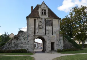 Porte de Comté à Auxonne